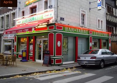 Relooking d'extérieur Bar Le Biss-trot à Lisieux (Calvados-14) en Normandie (Après travaux)