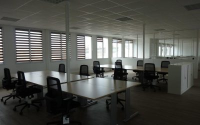 Agencement de cloisons modulaires & aménagement en mobilier de bureaux à Ifs (Caen – Calvados 14)