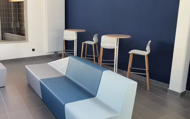 Aménagement hall d’accueil, espace fitness & bien-être de centres aquatiques