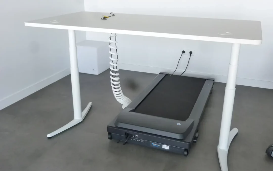 Aménagement & équipement en mobilier de postes de travail ergonomique réglables en hauteur