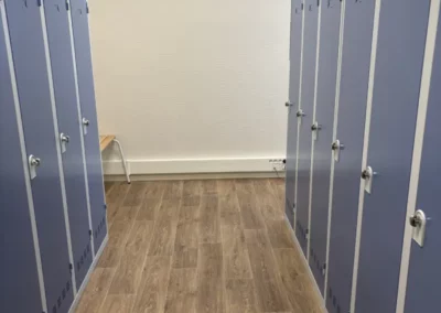 vestiaire bicolore pour atelier à Verson.