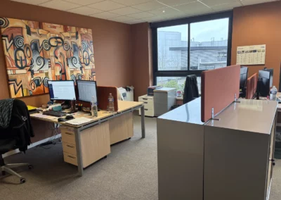 équipement en mobilier de bureau partagé collaborateur à Caen