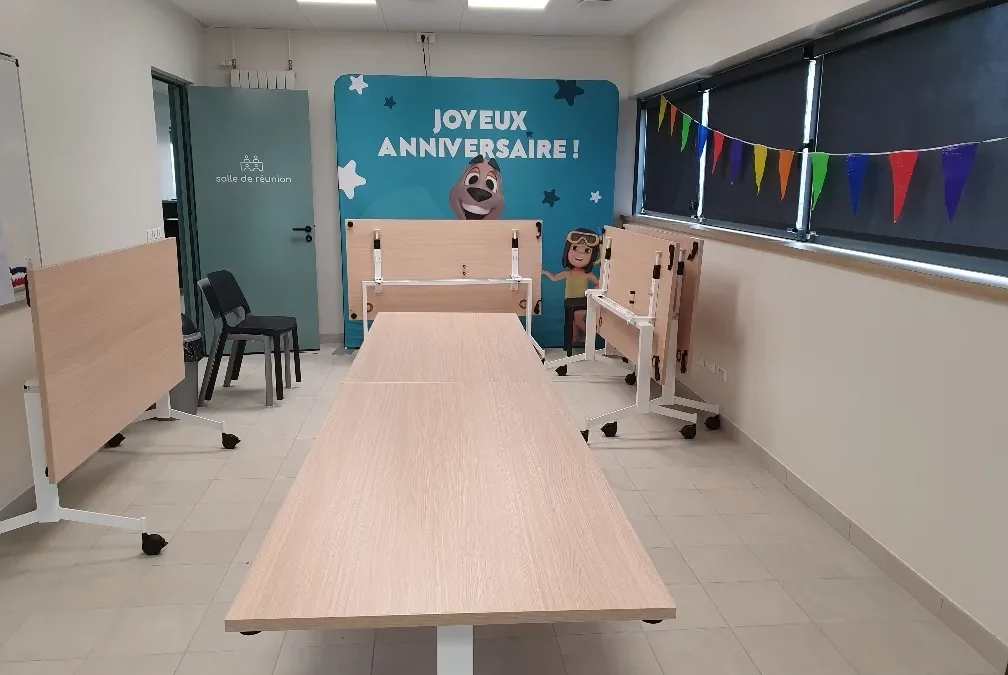 Aménagement & équipement en mobiliers de l&rsquo;Espace « Récréa Family » du Centre Aquatique & Bien-Être Vénézi’O en Pays de la Loire