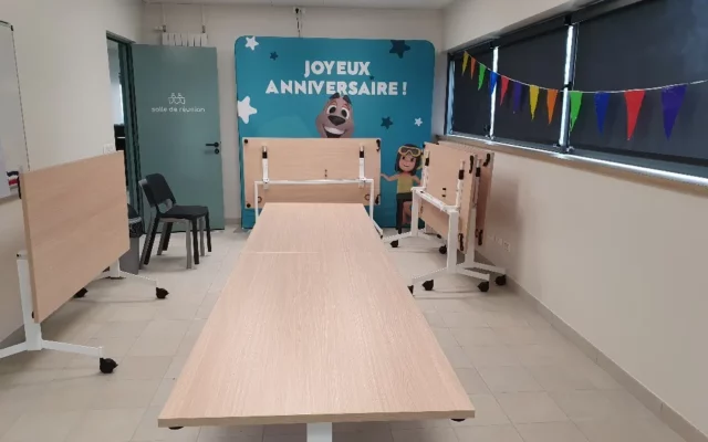 Aménagement & équipement en mobiliers de l&rsquo;Espace « Récréa Family » du Centre Aquatique & Bien-Être Vénézi’O en Pays de la Loire